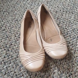 Clarks ballet style flats